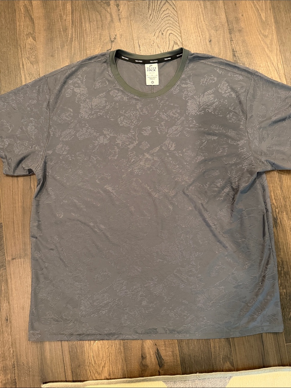 Nike Men’s T Shirt - TECI+PACK